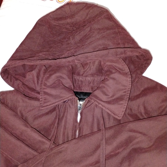 London Fog Burgundy Zip Up Hooded Rain Jacket Women's M - Picture 13 of 13